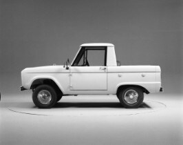 1966 Ford Bronco in Studio